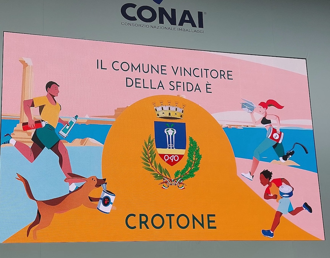 Crotone premiata per la raccolta differenziata: “Un riconoscimento al lavoro di squadra”